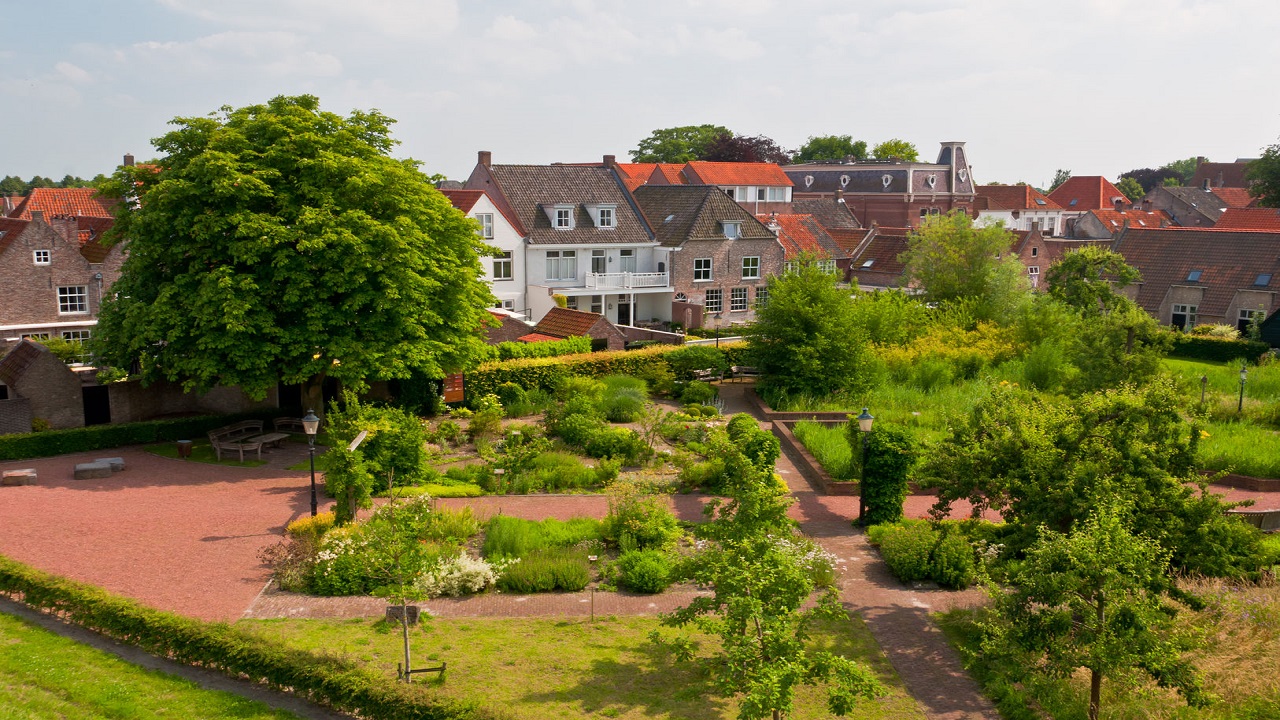 Groenbeheer in de stad Heusden - Donatas Dabravolskas via Shutterstock